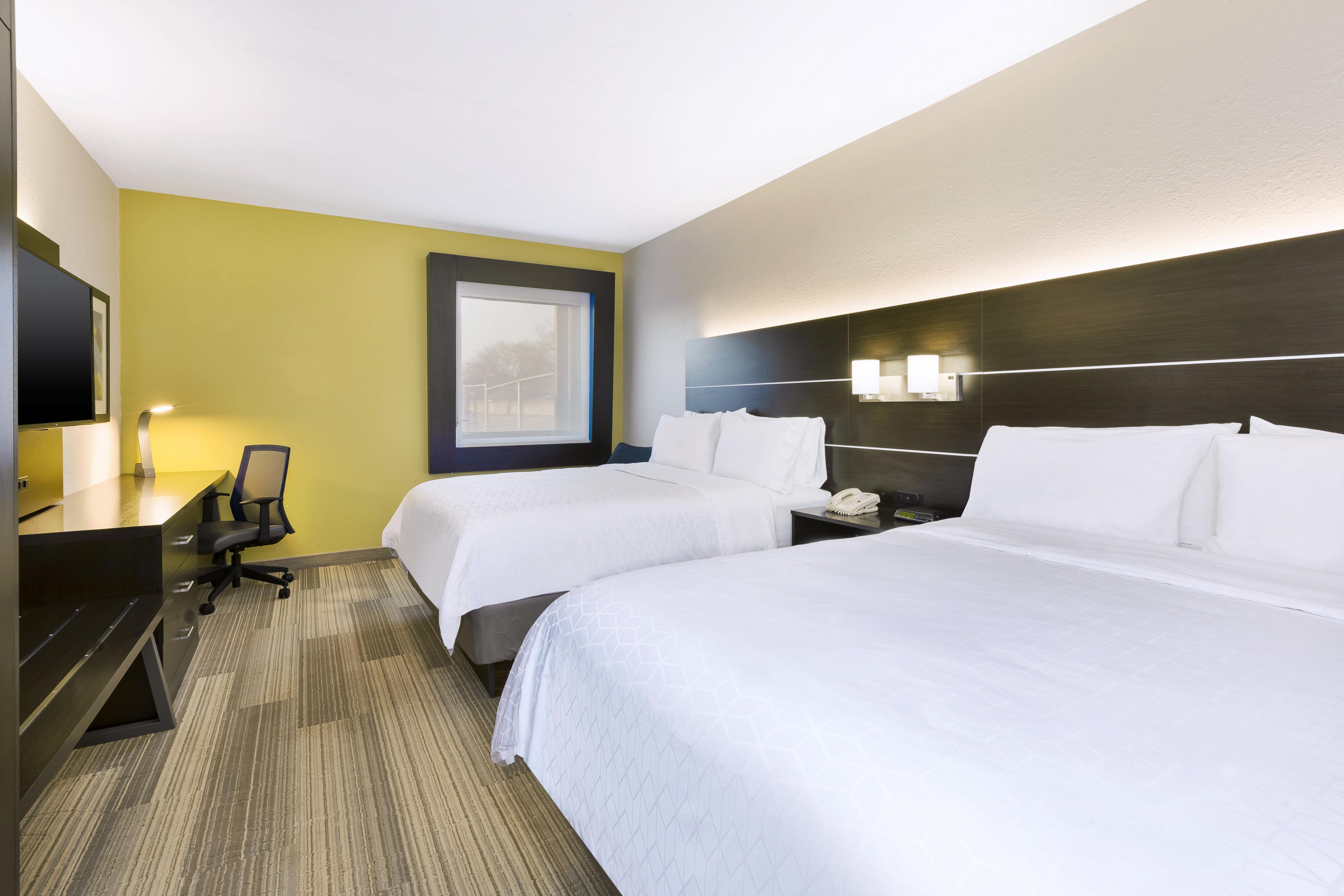Holiday Inn Express Detroit-Warren/General Motors Technology Center By Ihg Exterior photo